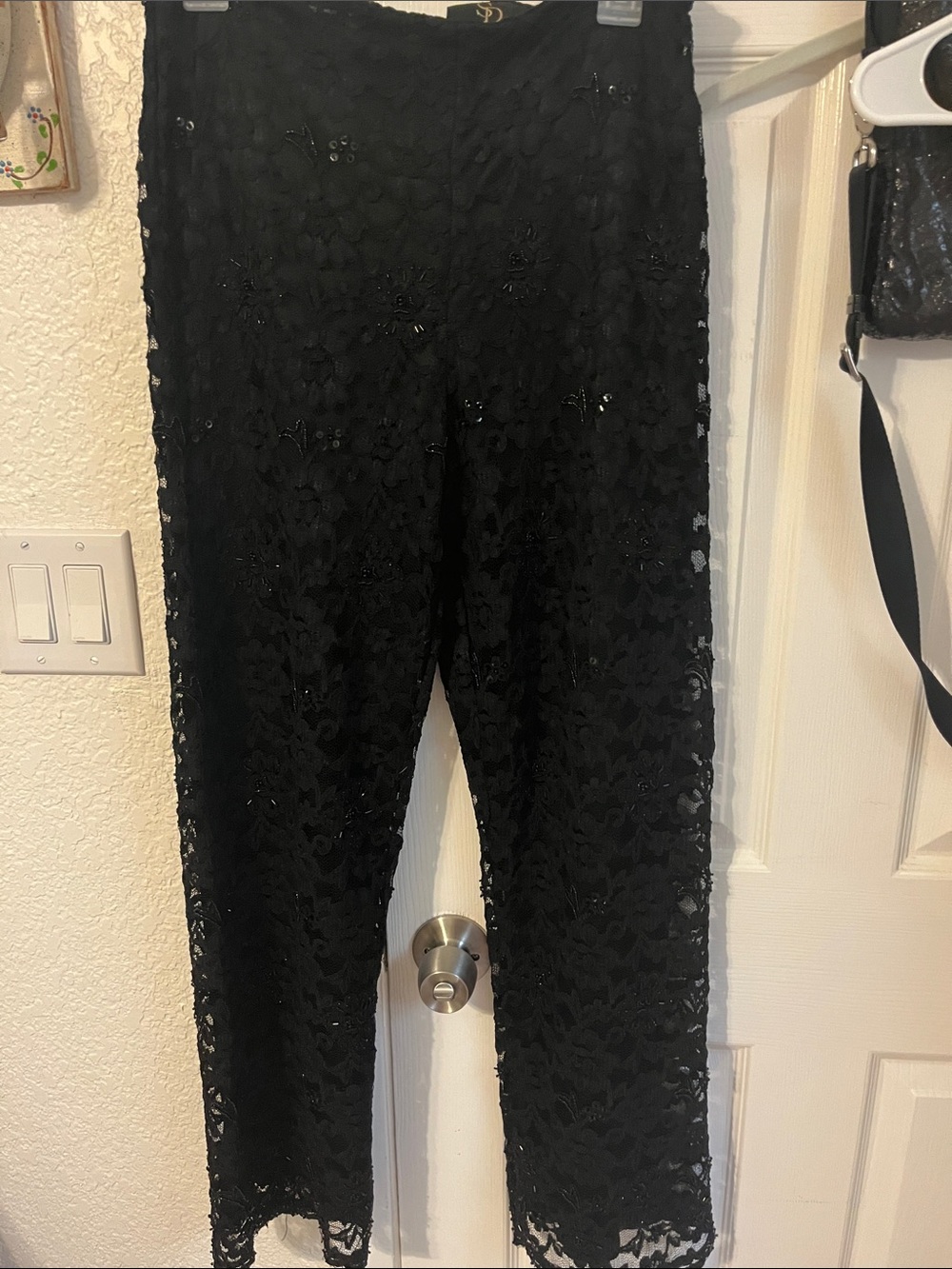 Sandra Darren Black Lace Cropped Pants